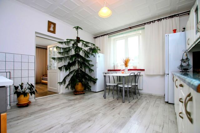dom wolnostojący, 4 pokoje Rożubowice. Zdjęcie 10