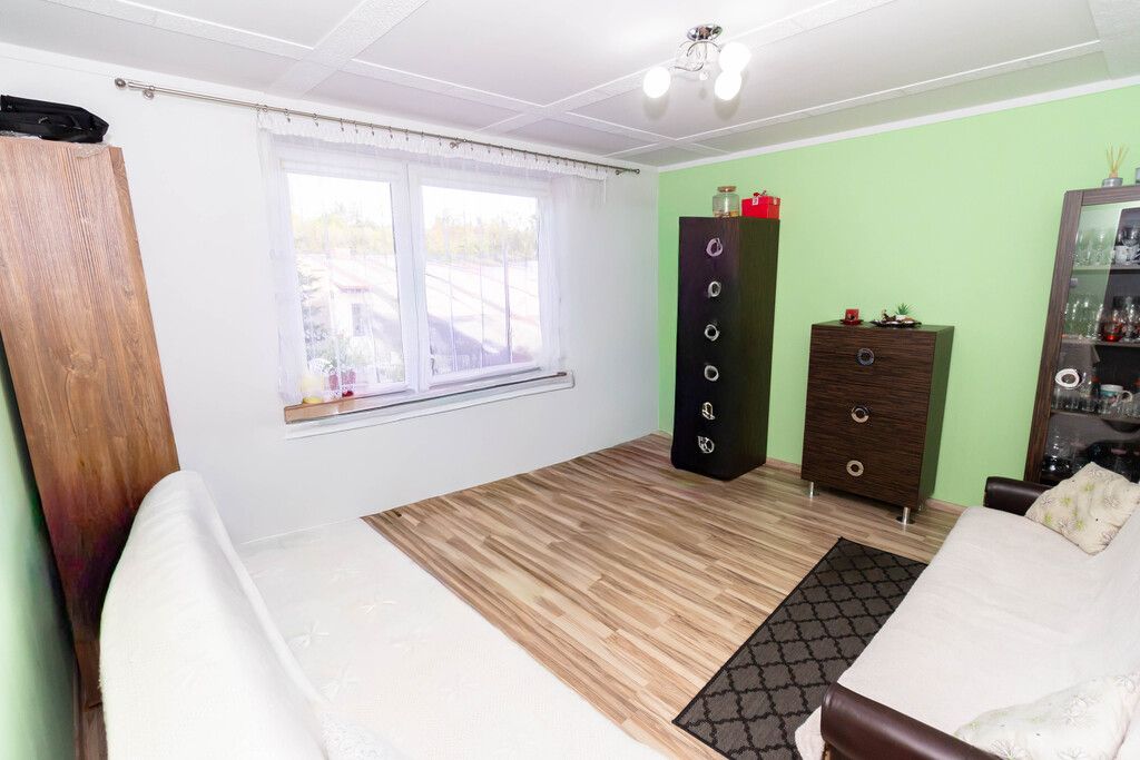 bliźniak, 5 pokoi Ostrowiec Świętokrzyski, ul. Wschodnia. Zdjęcie 2