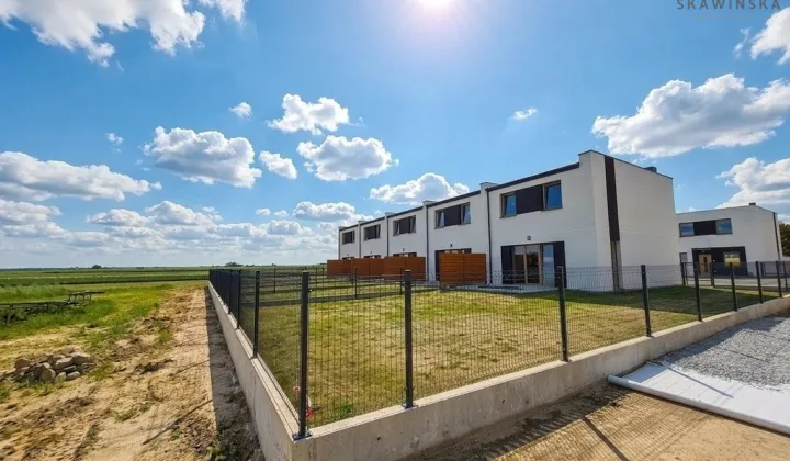 dom szeregowy, 4 pokoje Janków Przygodzki, ul. Parkowa