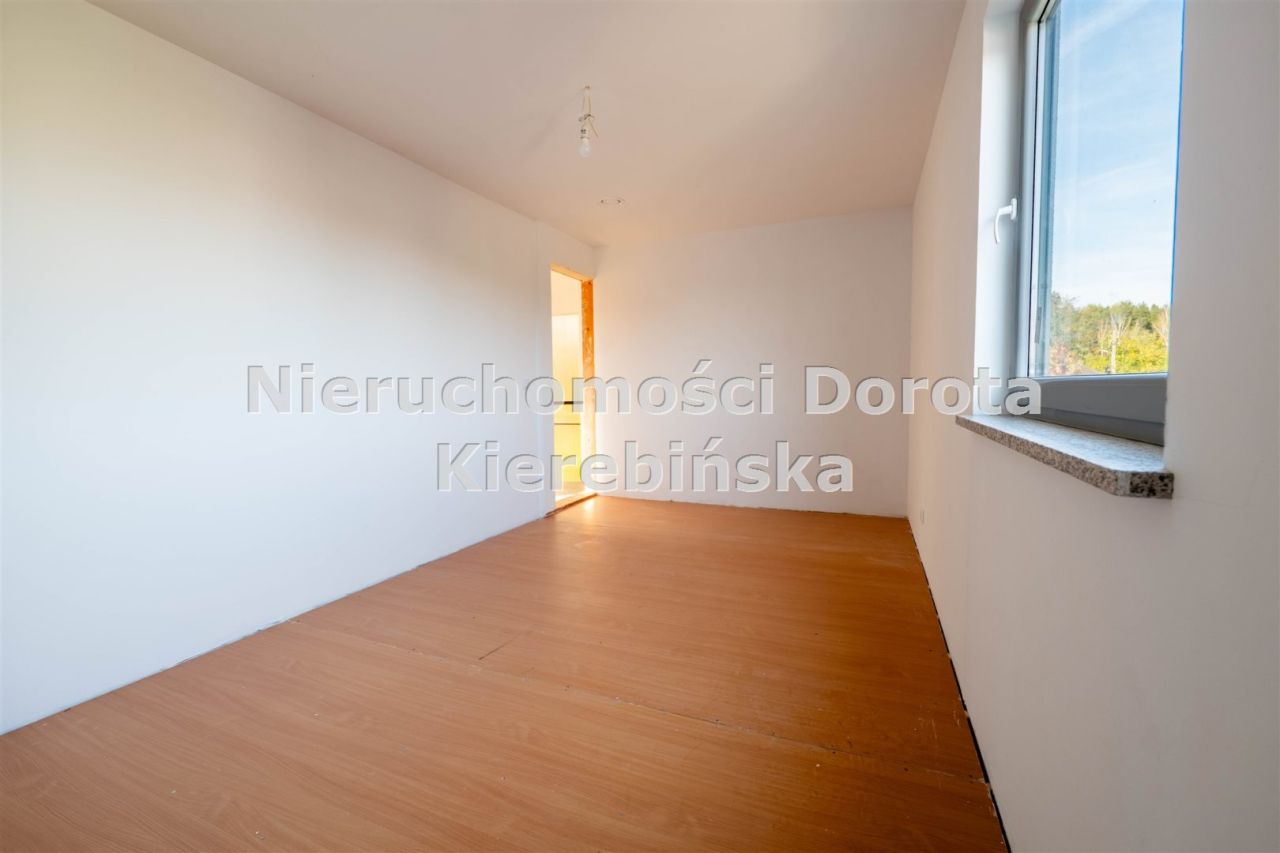 dom wolnostojący, 3 pokoje Tomaszów Mazowiecki. Zdjęcie 6