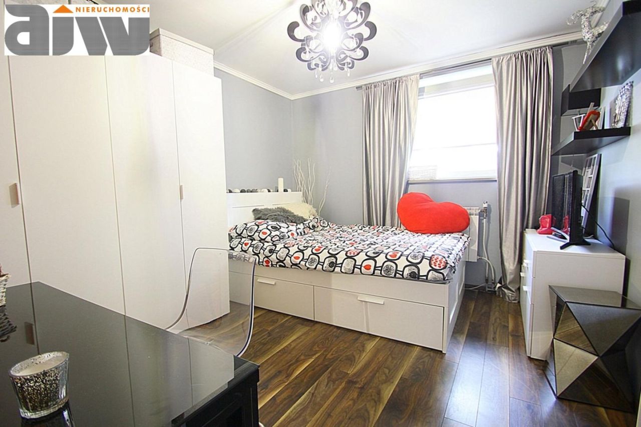 bliźniak, 4 pokoje Hornówek, ul. Boiskowa. Zdjęcie 9