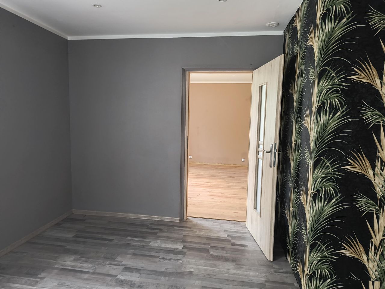 siedlisko, 3 pokoje Wiśniewo. Zdjęcie 9