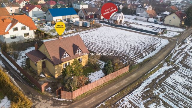 dom wolnostojący, 5 pokoi Zielonki, ul. Staropolska. Zdjęcie 1