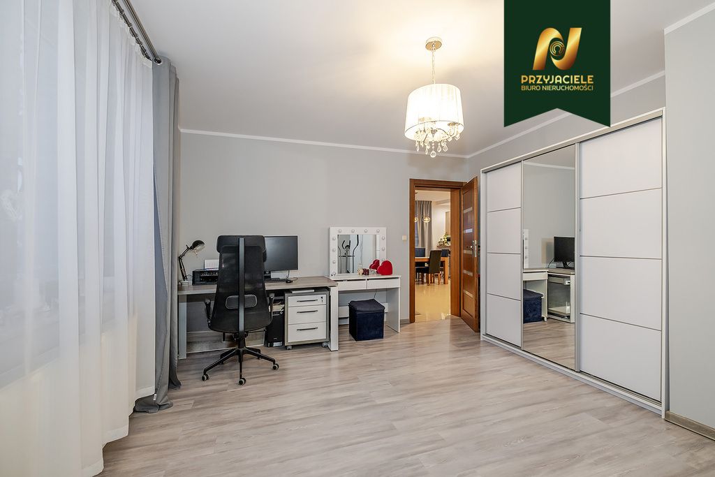 dom wolnostojący, 6 pokoi Różyny. Zdjęcie 10