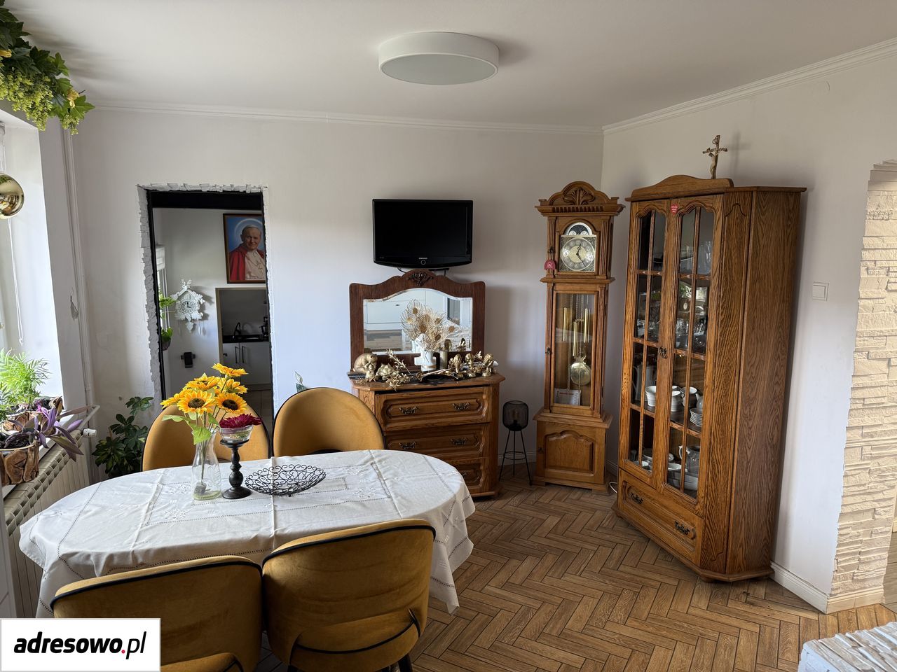 dom wolnostojący, 5 pokoi Ostrówiec. Zdjęcie 9