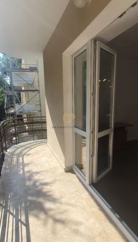 Mieszkanie 3-pokojowe Warszawa Praga-Południe, ul. Francuska. Zdjęcie 2