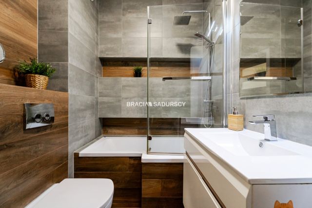 Mieszkanie 3-pokojowe Kraków Podgórze, ul. Tadeusza Szafrana. Zdjęcie 34