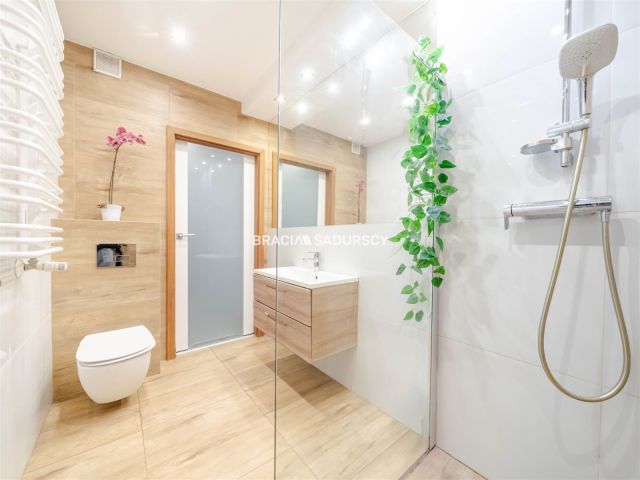 Mieszkanie 3-pokojowe Kraków Czyżyny, ul. Bolesława Orlińskiego. Zdjęcie 11