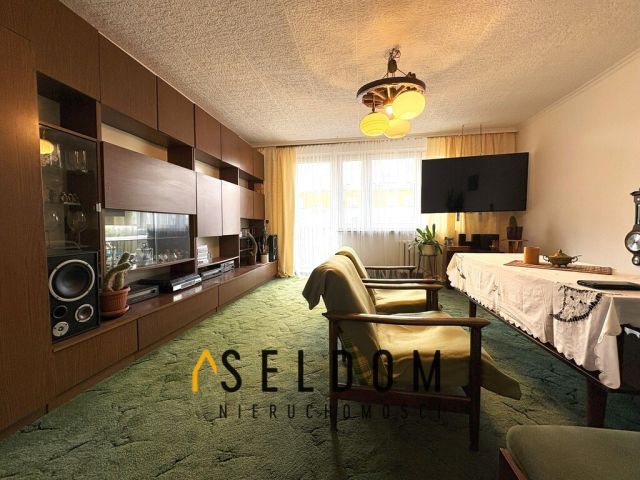 Mieszkanie 3-pokojowe Ozimek, ul. 8 Marca. Zdjęcie 1