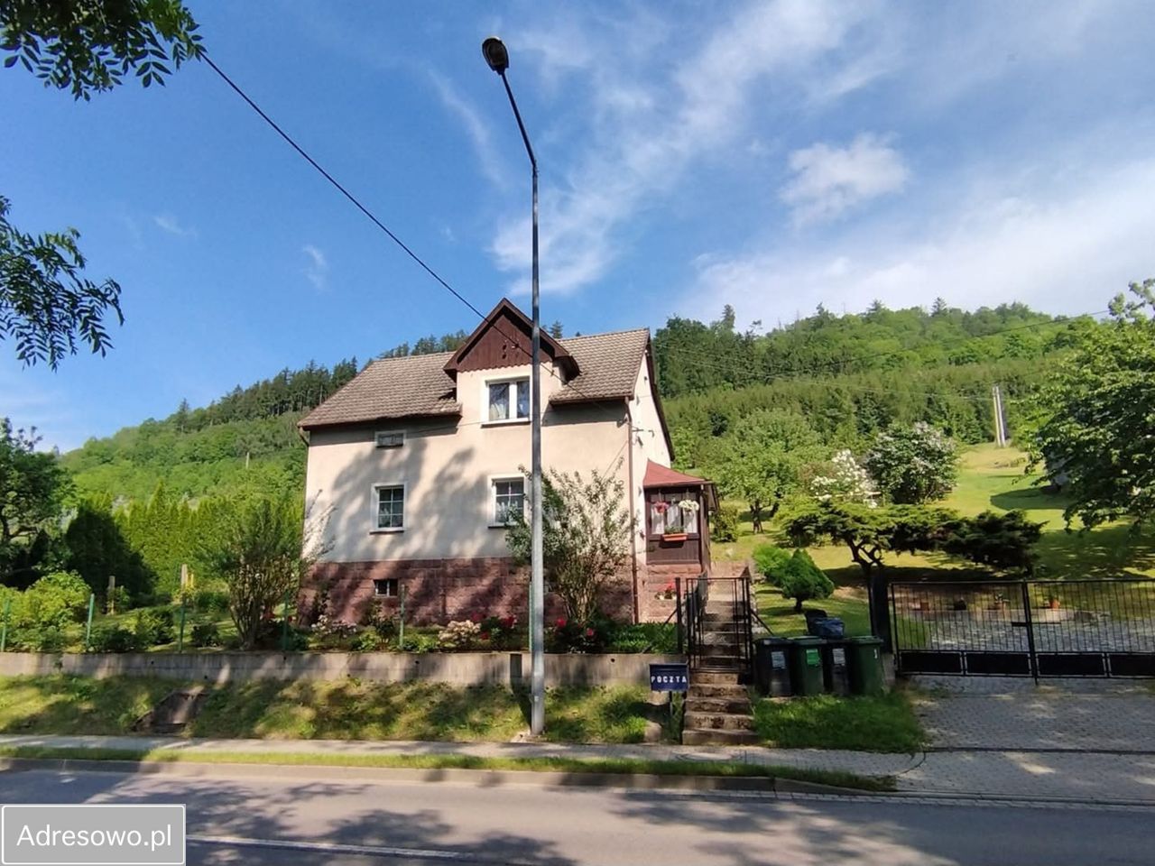 dom wolnostojący, 8 pokoi Włodowice, os. Słoneczne