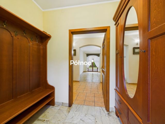 dom wolnostojący, 8 pokoi Baranów Sandomierski, ul. Podzamcze. Zdjęcie 11