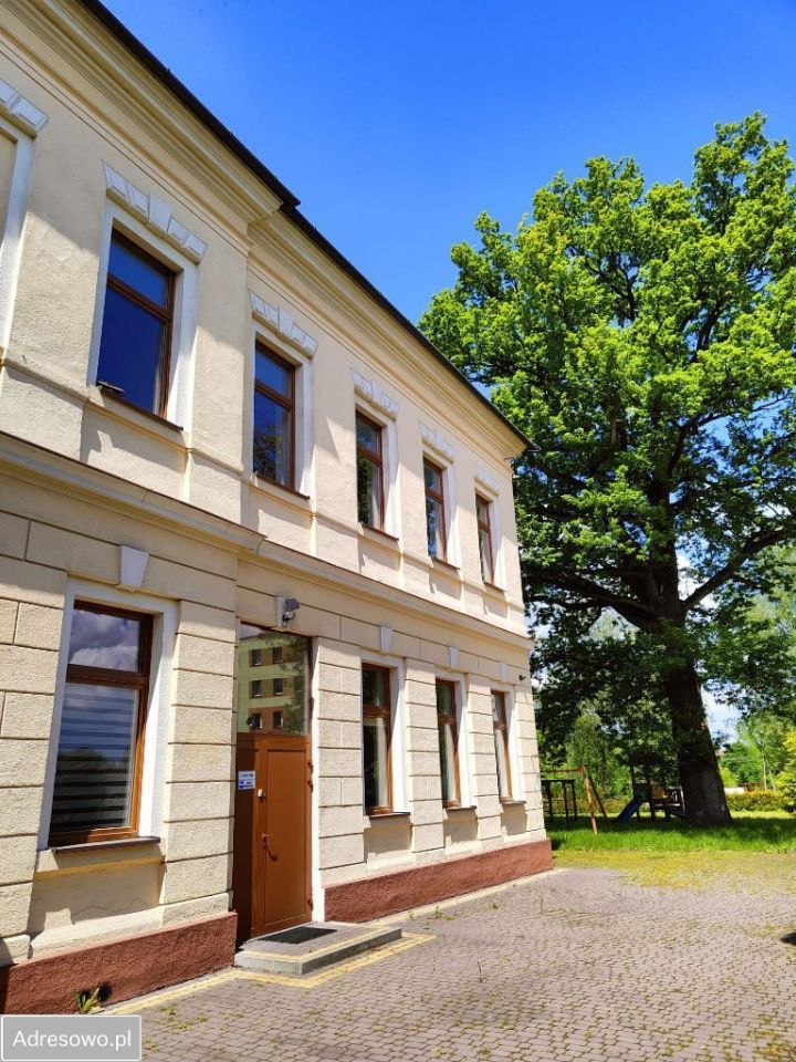 Lokal Strumień, ul. 1 Maja. Zdjęcie 2