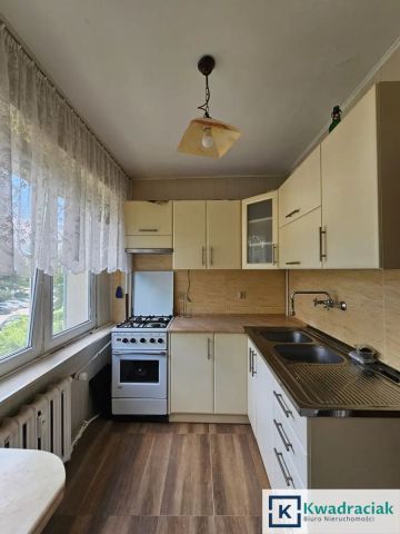 Mieszkanie 3-pokojowe Krosno, ul. Bohaterów Westerplatte. Zdjęcie 12