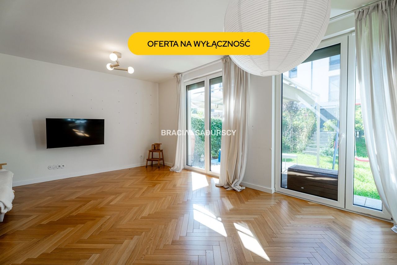 Mieszkanie 5-pokojowe Wieliczka, ul. Różana. Zdjęcie 1
