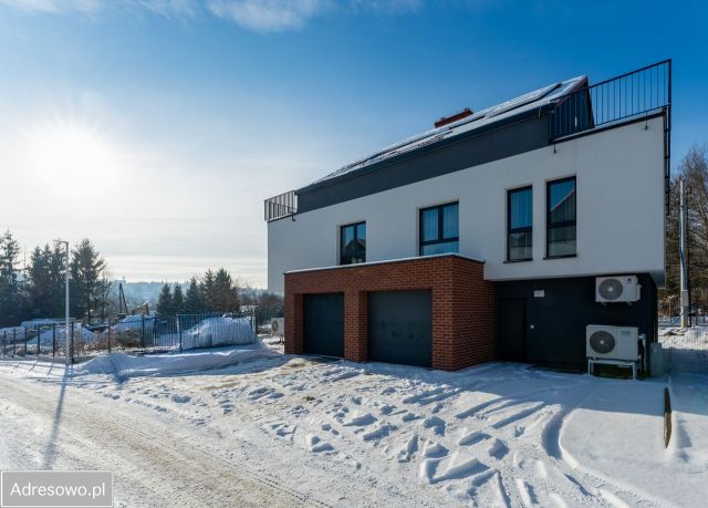 bliźniak, 6 pokoi Kraków Swoszowice, ul. Tadeusza Ważewskiego. Zdjęcie 1