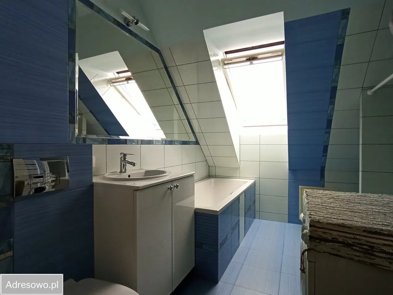 dom wolnostojący, 4 pokoje Chruściele. Zdjęcie 13