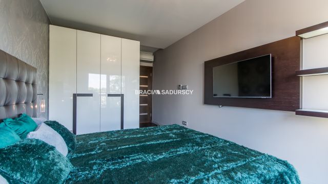 Mieszkanie 4-pokojowe Kraków Dębniki, ul. Kazimierza Pułaskiego. Zdjęcie 23