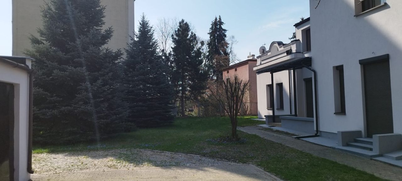 Nieruchomość komercyjna Ostrowiec Świętokrzyski Centrum, ul. Adama Wardyńskiego. Zdjęcie 7