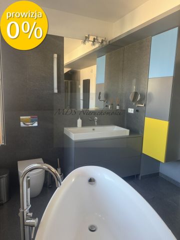 bliźniak, 6 pokoi Bielawa, ul. Powsińska. Zdjęcie 9