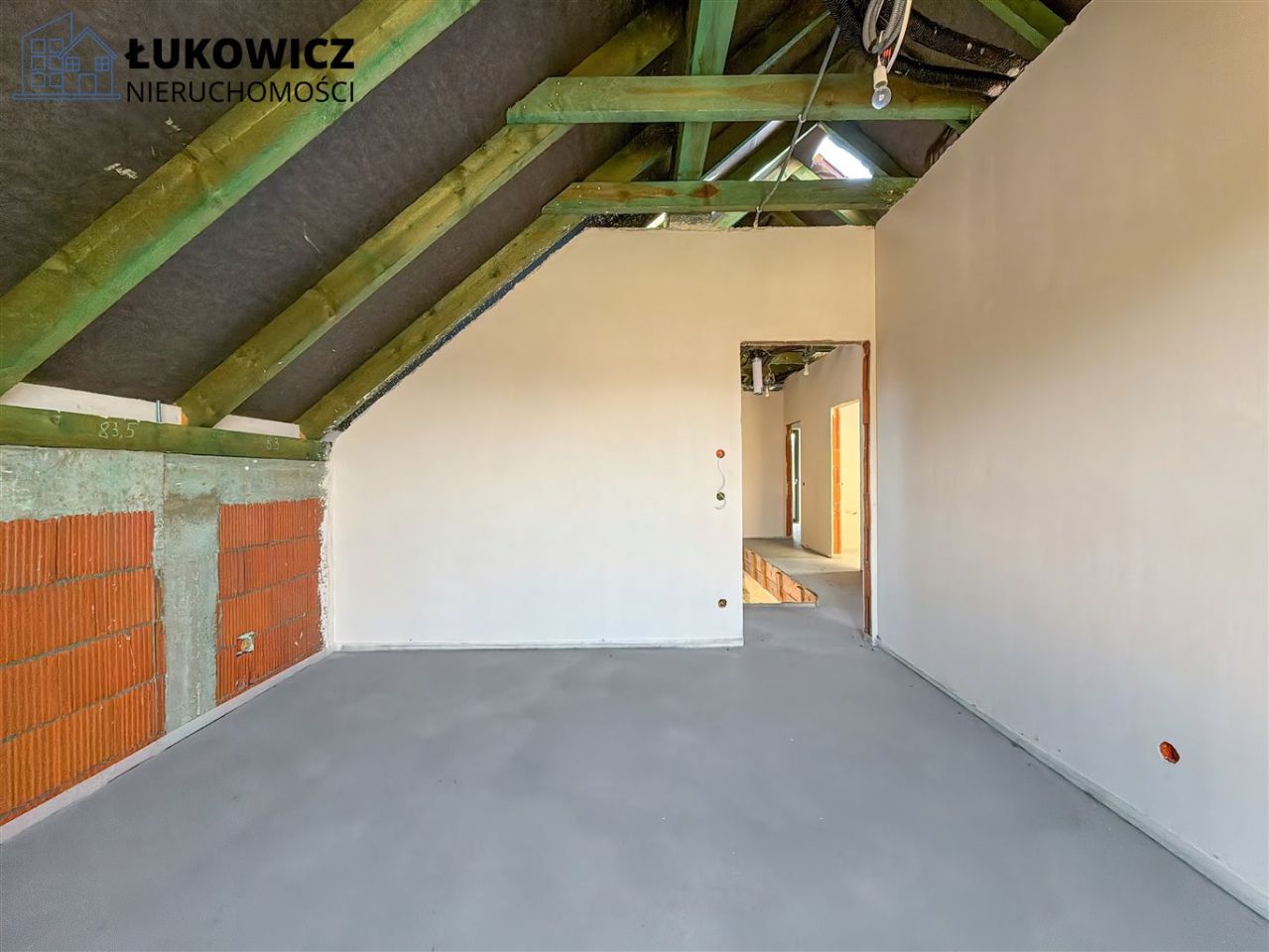 dom wolnostojący, 5 pokoi Kaniów. Zdjęcie 24