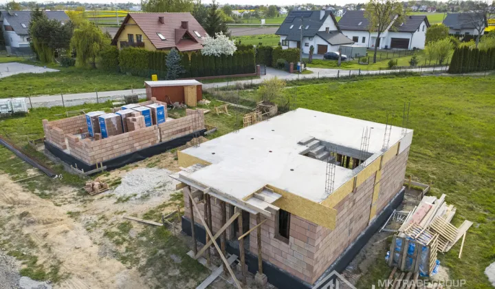 dom wolnostojący, 4 pokoje Kłaj