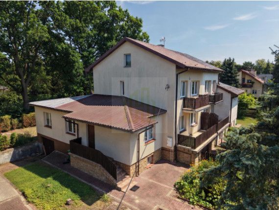 bliźniak, 6 pokoi Podkowa Leśna. Zdjęcie 4