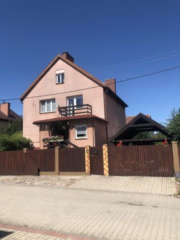 dom wolnostojący, 5 pokoi Dobre Miasto, ul. Marii Zientary-Malewskiej. Zdjęcie 1