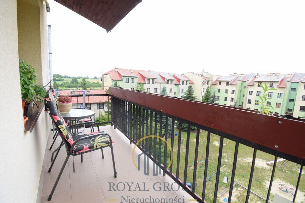 Mieszkanie 4-pokojowe Garbów, ul. Makowa. Zdjęcie 1