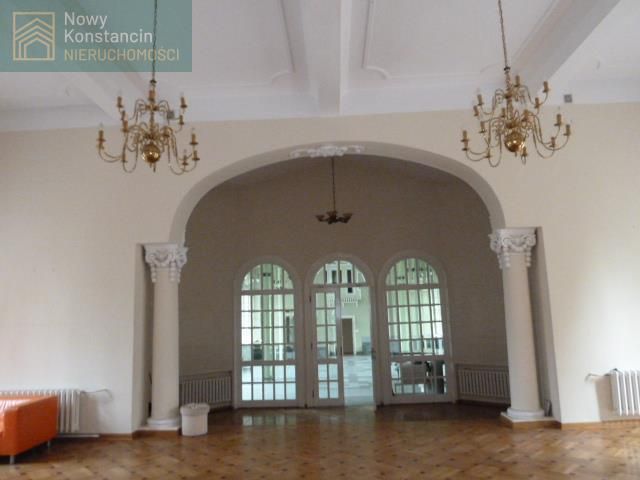 dom wolnostojący, 16 pokoi Konstancin-Jeziorna. Zdjęcie 9