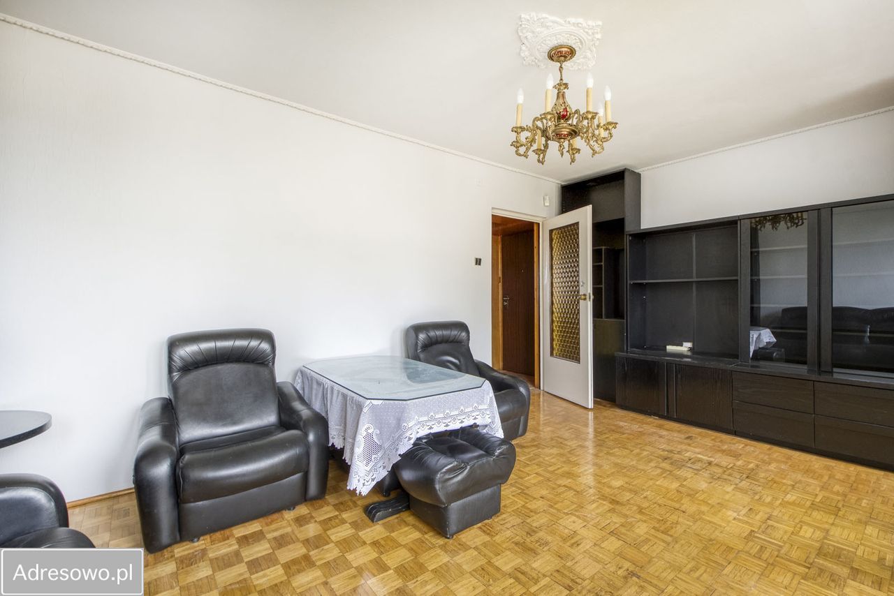 Mieszkanie 2-pokojowe Warszawa Jelonki, ul. Legendy. Zdjęcie 3