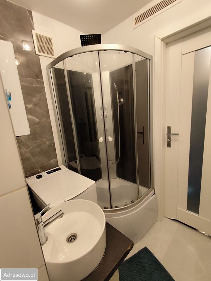 Mieszkanie 3-pokojowe Kielce, ul. Słoneczna. Zdjęcie 2