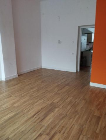 kamienica, 8 pokoi Ostrołęka Centrum, ul. Bartosza Głowackiego. Zdjęcie 9