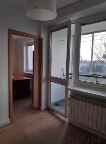 Mieszkanie 3-pokojowe Warszawa Śródmieście, ul. Karmelicka. Zdjęcie 1