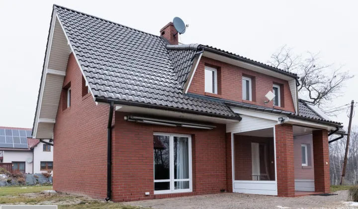 dom wolnostojący, 5 pokoi Jastrzębie-Zdrój, ul. Strażacka