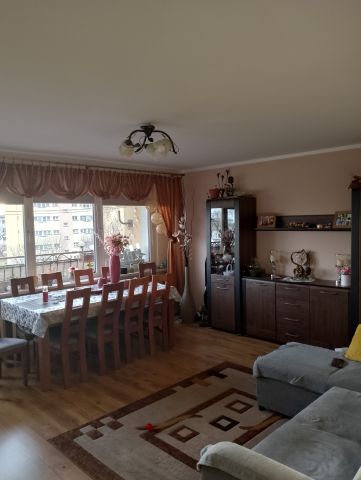 Mieszkanie 3-pokojowe Czersk, ul. gen. Józefa Hallera. Zdjęcie 1