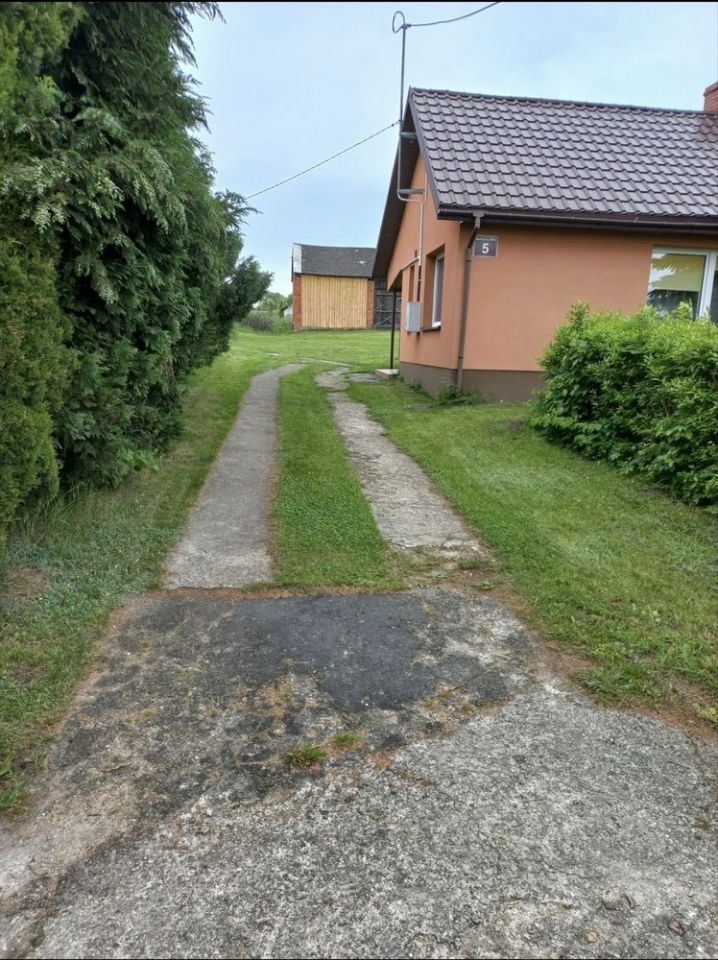 dom wolnostojący, 2 pokoje Kamienna Wola. Zdjęcie 1