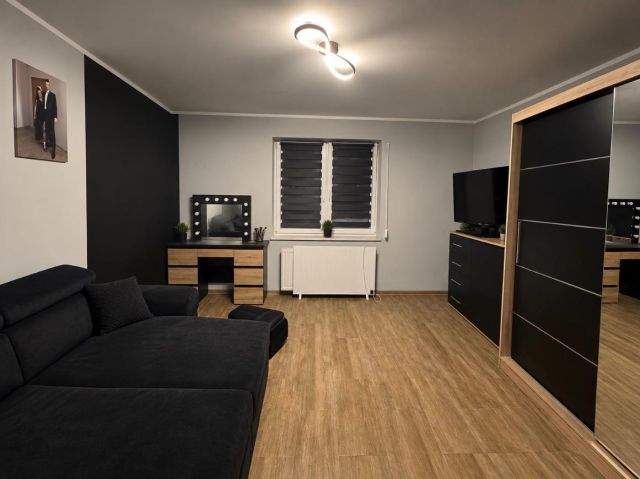 Mieszkanie 4-pokojowe Brodnica, ul. Zakątek. Zdjęcie 1