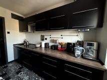 Mieszkanie 3-pokojowe Tarnów Mościce, ul. ks. Stanisława Indyka. Zdjęcie 1