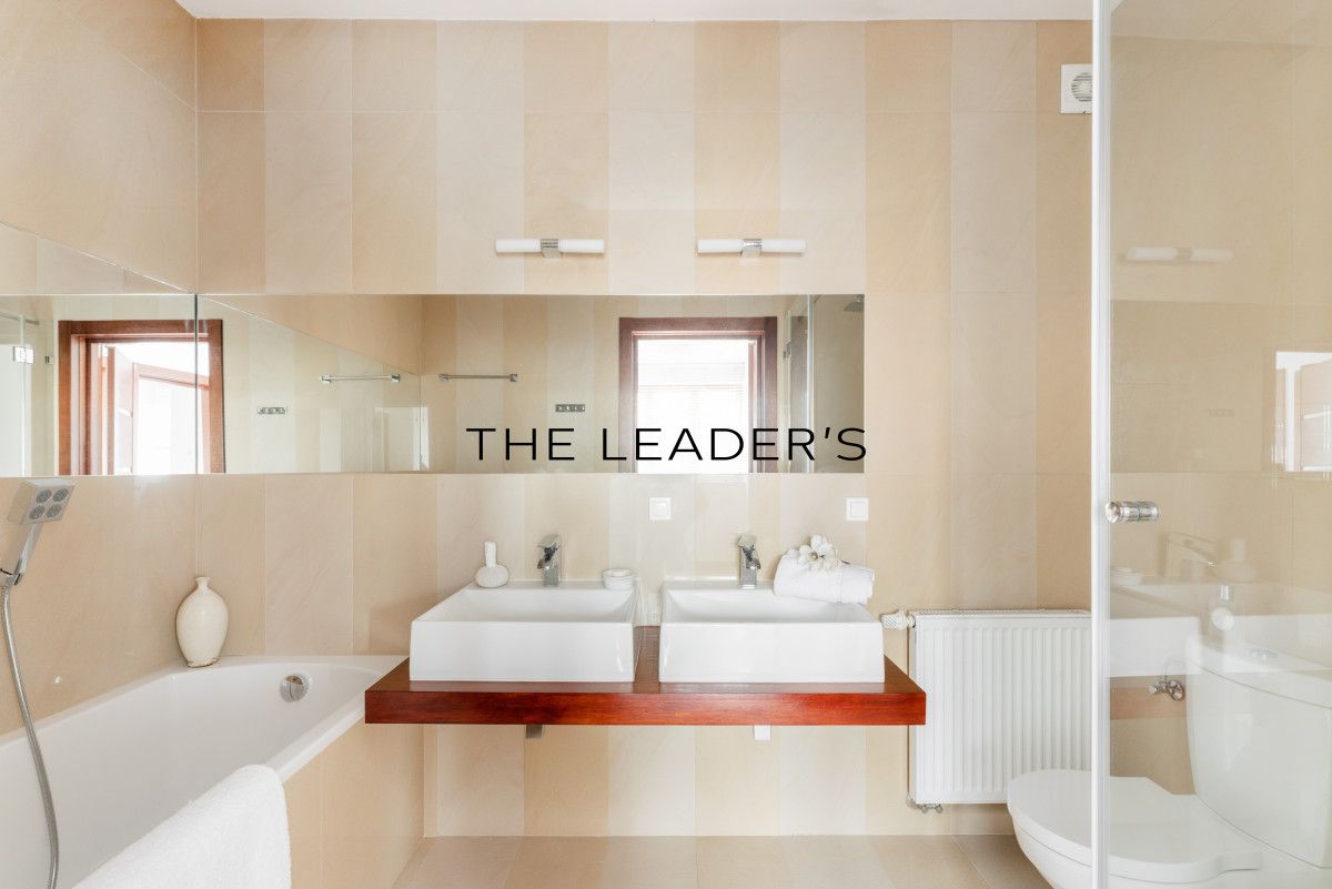 dom wolnostojący, 7 pokoi Bielawa. Zdjęcie 17