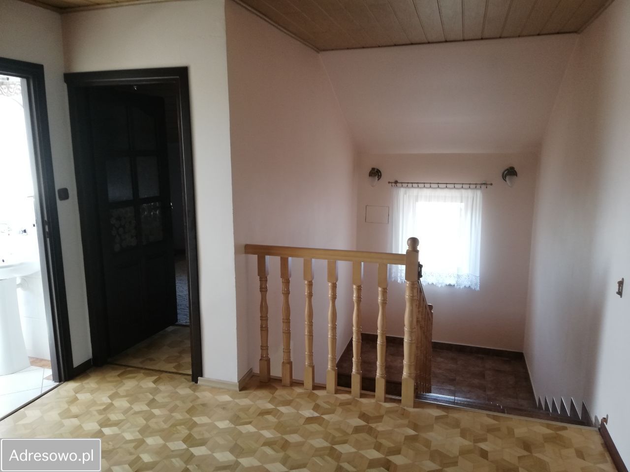 bliźniak, 8 pokoi Kielce. Zdjęcie 8