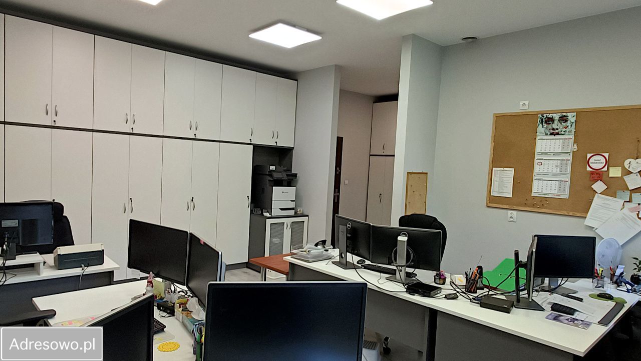 Biuro Świdnica, ul. Ofiar Oświęcimskich. Zdjęcie 5