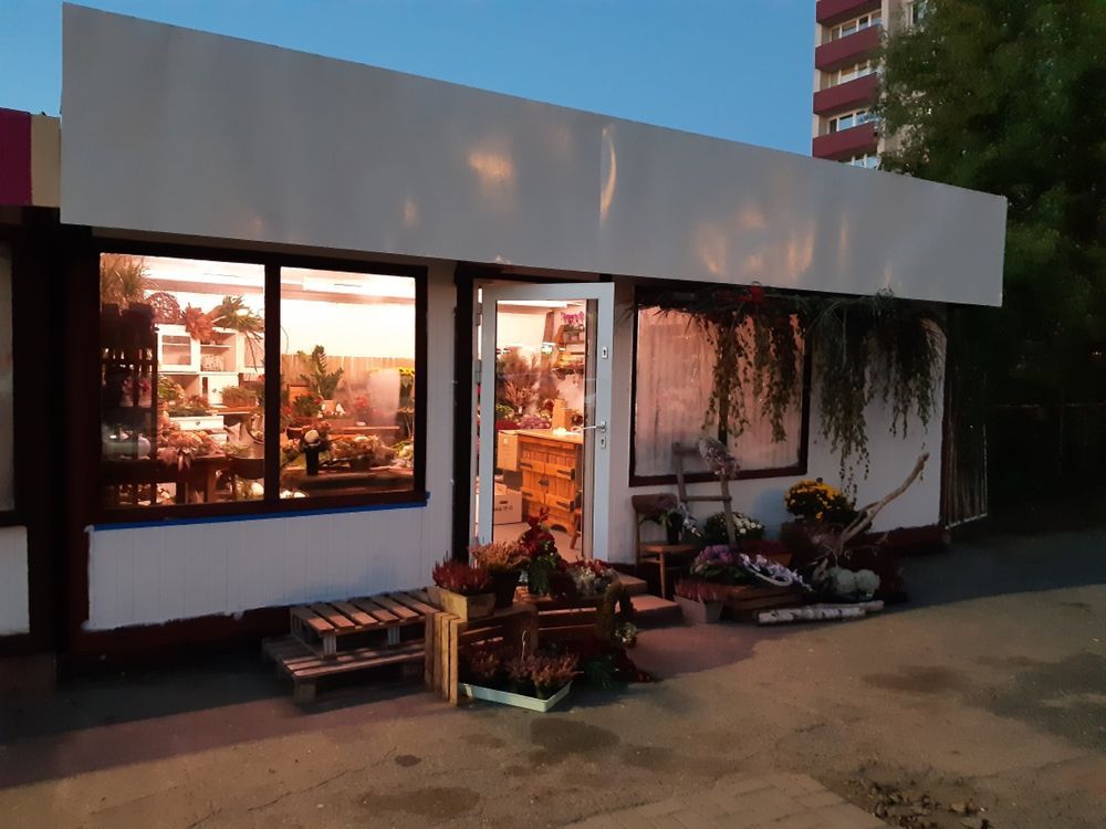 Lokal Częstochowa Tysiąclecie, al. Aleja Armii Krajowej