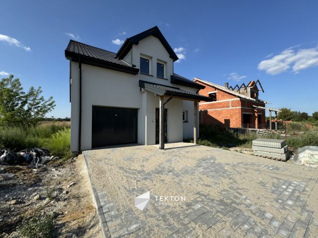 dom wolnostojący, 5 pokoi Płocochowo. Zdjęcie 1