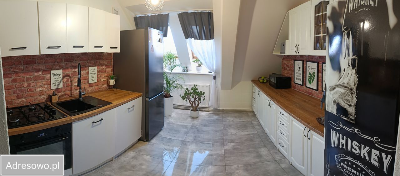 Mieszkanie 4-pokojowe Białogard, ul. ks. Czesława Berki. Zdjęcie 4