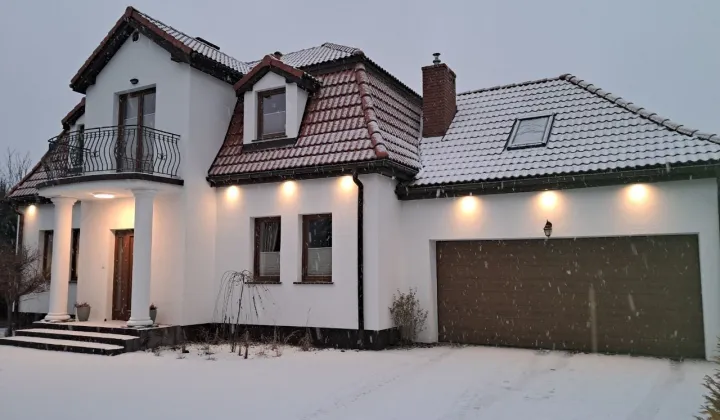 dom wolnostojący, 6 pokoi Stanisławów Drugi, ul. Wolska