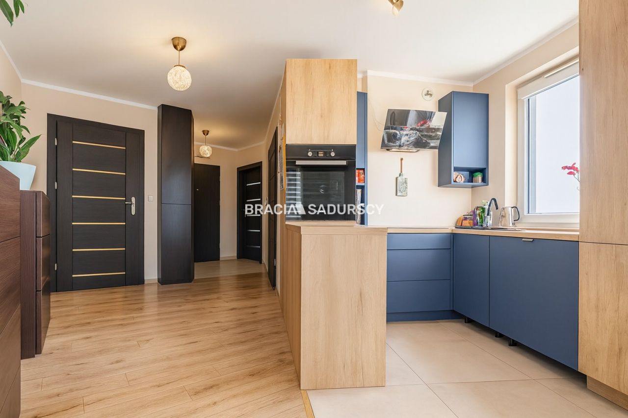 Mieszkanie 4-pokojowe Kraków Prądnik Czerwony, ul. Franciszka Bohomolca. Zdjęcie 3