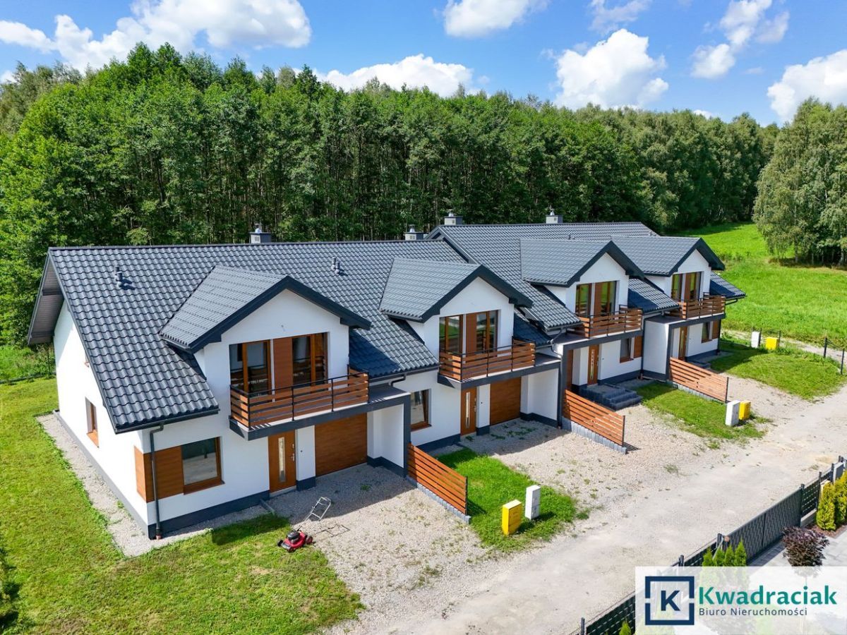 dom szeregowy, 4 pokoje Ustrobna. Zdjęcie 2