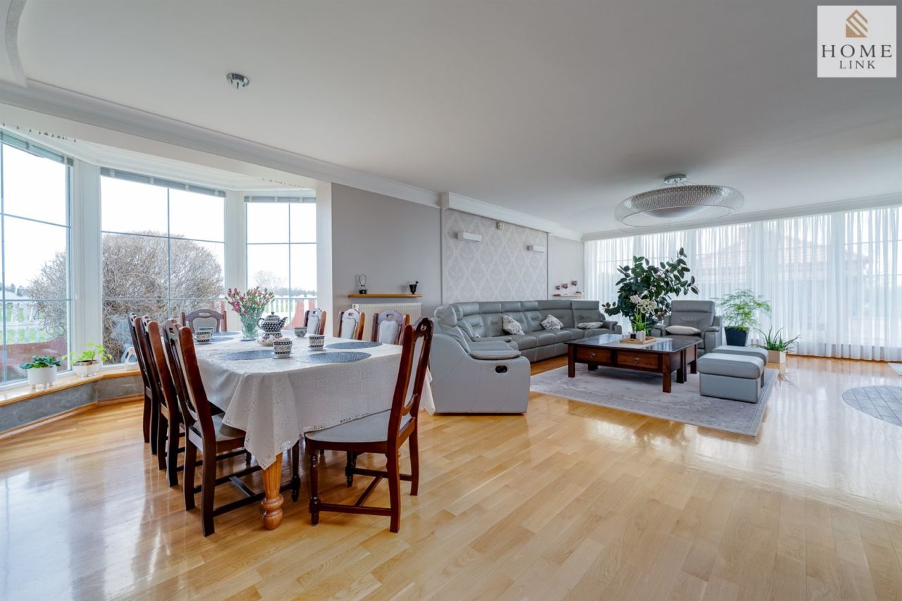 dom wolnostojący, 5 pokoi Plęsy. Zdjęcie 1