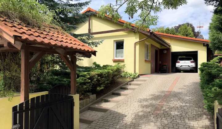 dom wolnostojący, 3 pokoje Rokitki