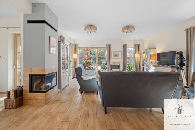 dom wolnostojący, 6 pokoi Wrocław Krzyki, ul. Deszczowa. Zdjęcie 2